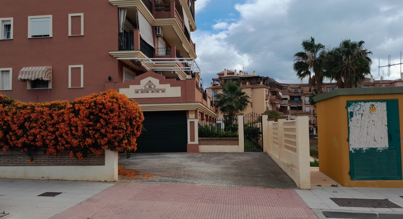 Plaza de garaje en Mezquitilla